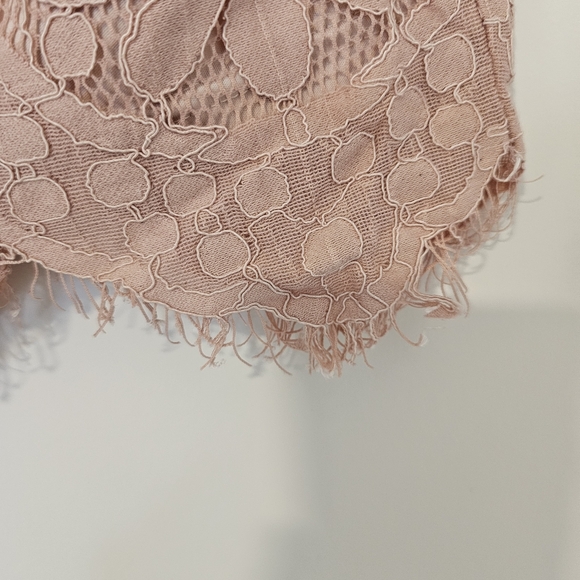 A.Peach Pink Blouse - Picture 6 of 6